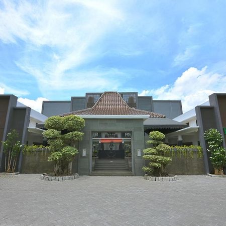 Hotel The Edwin Syariah Ngabean Exterior foto