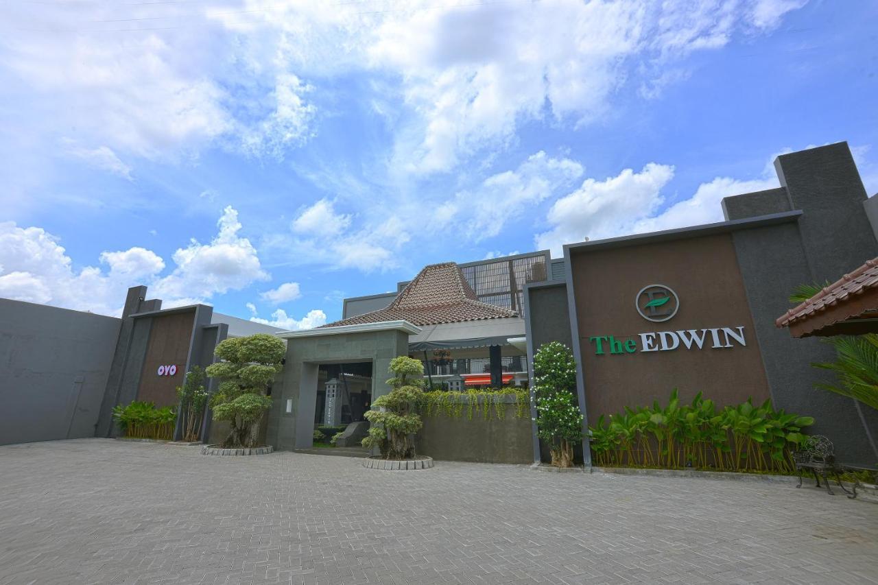 Hotel The Edwin Syariah Ngabean Exterior foto