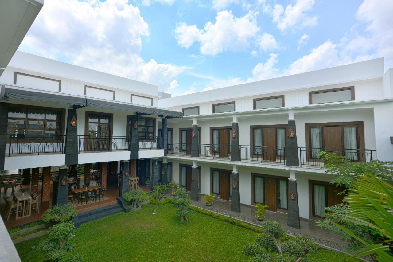 Hotel The Edwin Syariah Ngabean Exterior foto